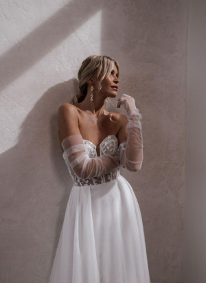 Olie 34/38  1.100 eur | pôvodná cena 3.000 eur  