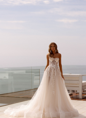 Roma 34/36  990 eur | pôvodná cena 2.450 eur 